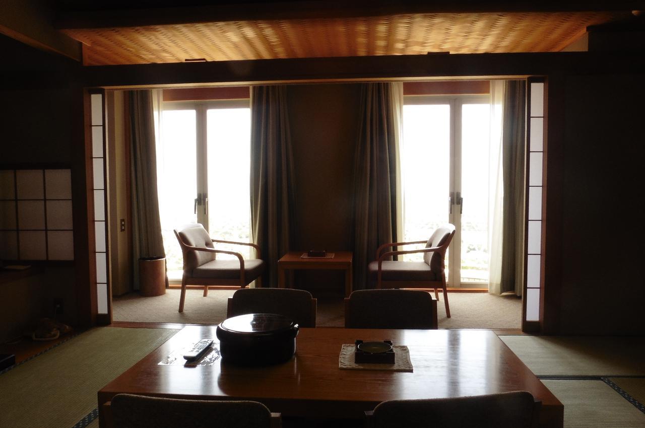 Shizuoka Country Hamaoka Course & Hotel Omaezaki Exterior photo