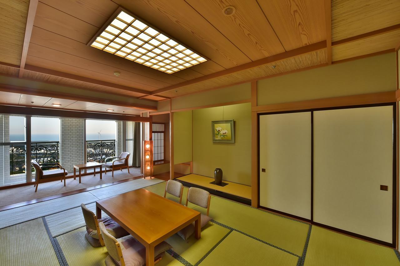 Shizuoka Country Hamaoka Course & Hotel Omaezaki Exterior photo